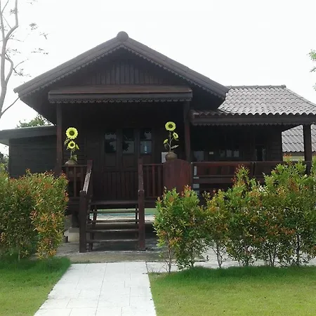 บ้านฟ้ารักตะวัน Cha-Am Exterior photo