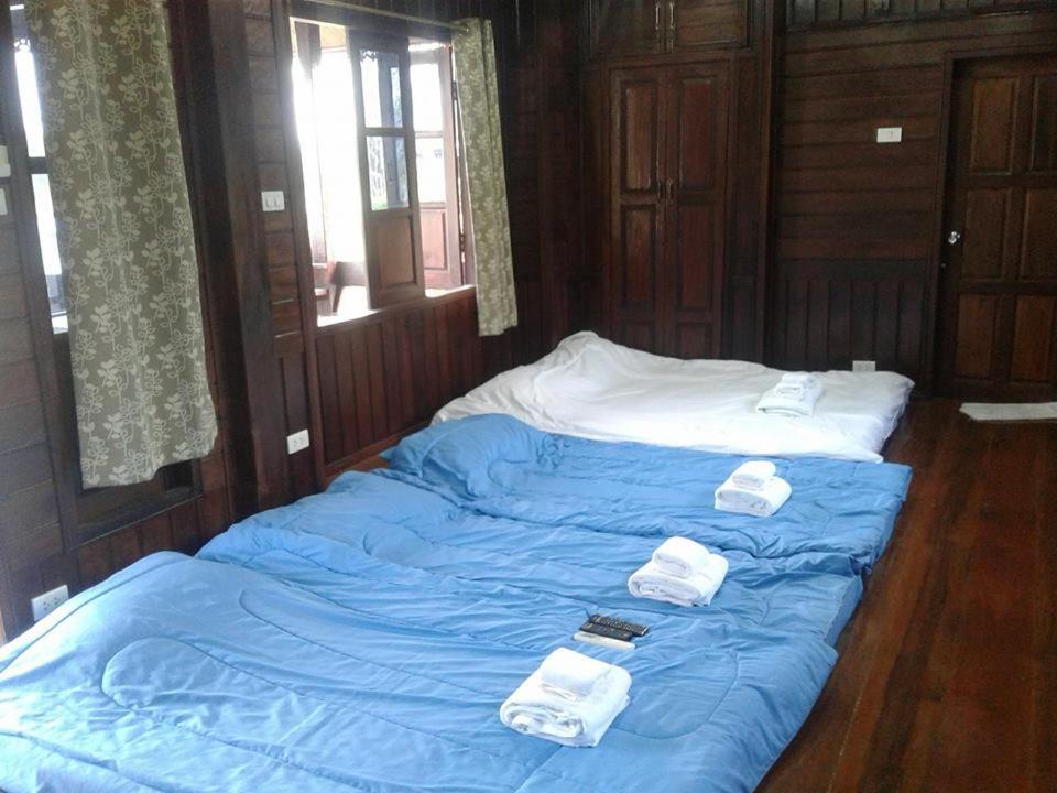บ้านฟ้ารักตะวัน Holiday home Cha-Am